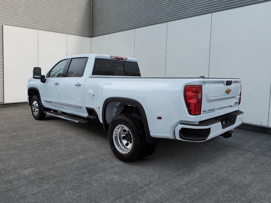 Chevrolet Silverado 3500 HD HIGH COUNTRY DRW 2026-4