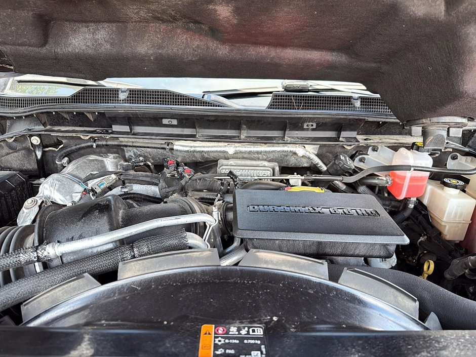 2023 Chevrolet Silverado 3500HD High Country-5