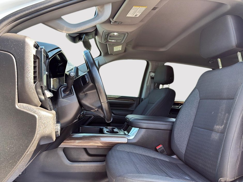 2024 Chevrolet Silverado 3500HD LT-8