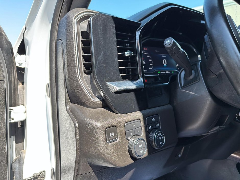 2024 Chevrolet Silverado 3500HD LT-12