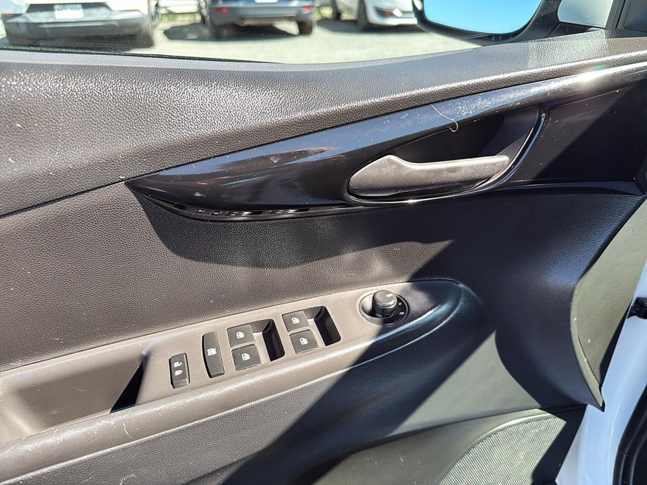 2022 Chevrolet Spark 1LT-11