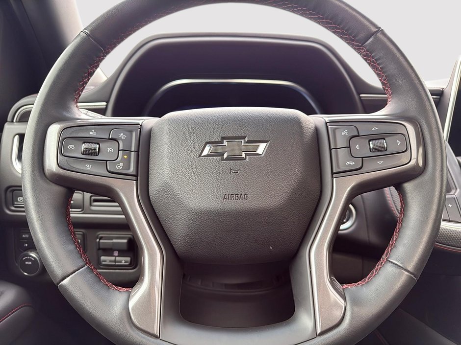 Chevrolet Suburban RST 2024-14