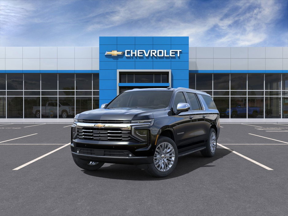 Chevrolet Suburban Premier 2025 à Drummondville, Québec - w940px