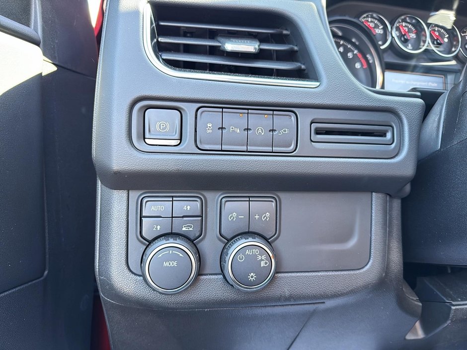 2021 Chevrolet Tahoe RST-13
