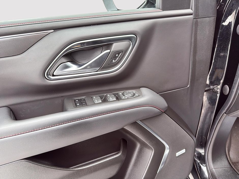 2022 Chevrolet Tahoe RST-12