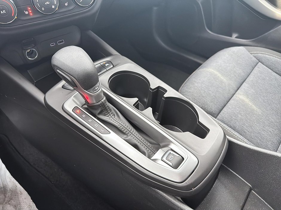 Chevrolet Trax LS 2024-17