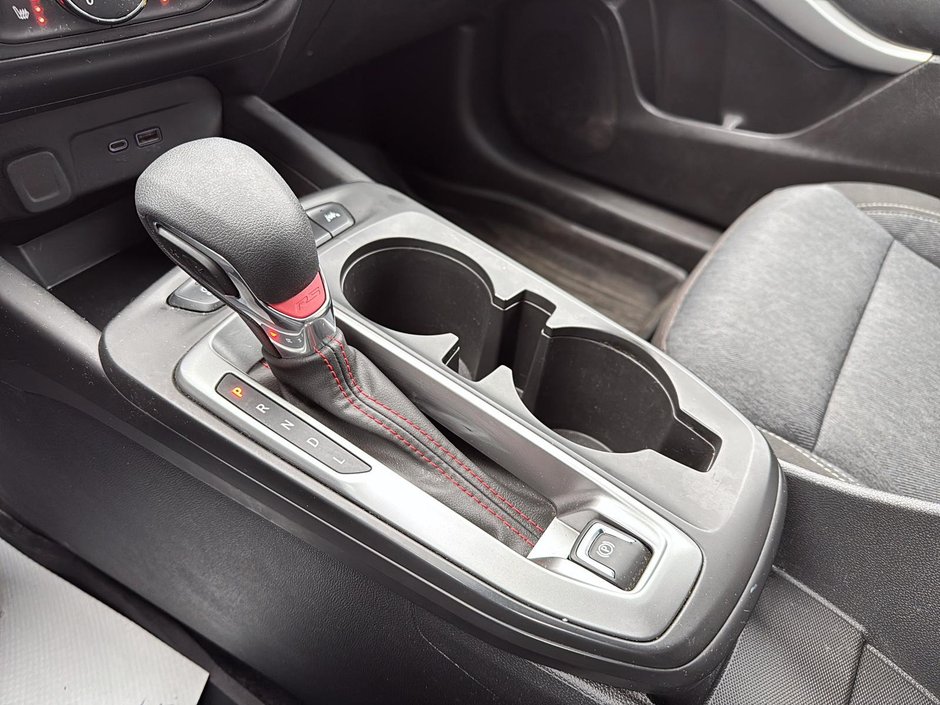 2024 Chevrolet Trax 1RS-17