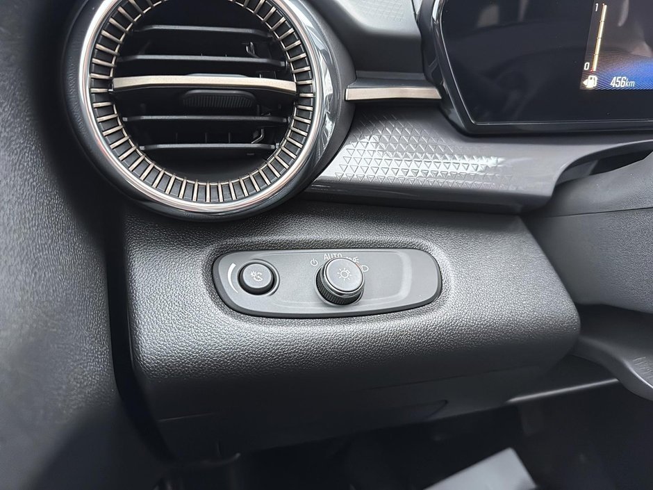 Chevrolet Trax ACTIV 2025-12