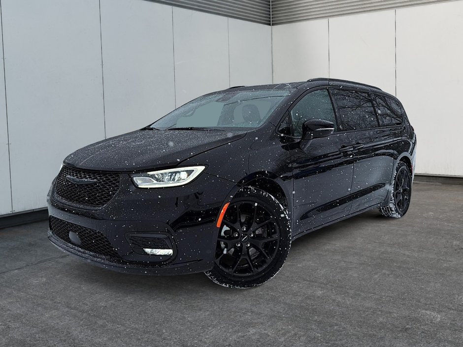 Chrysler Pacifica Touring-L Apparence S Toit-Panoramique 2024-0