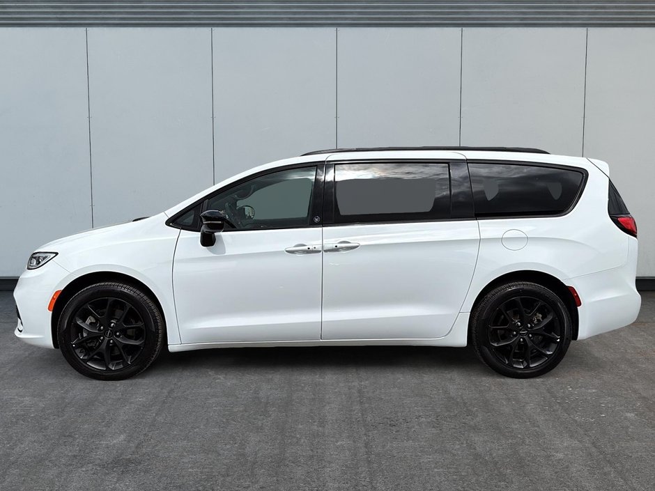 Chrysler Pacifica Limited S Apparence AWD 2024-4