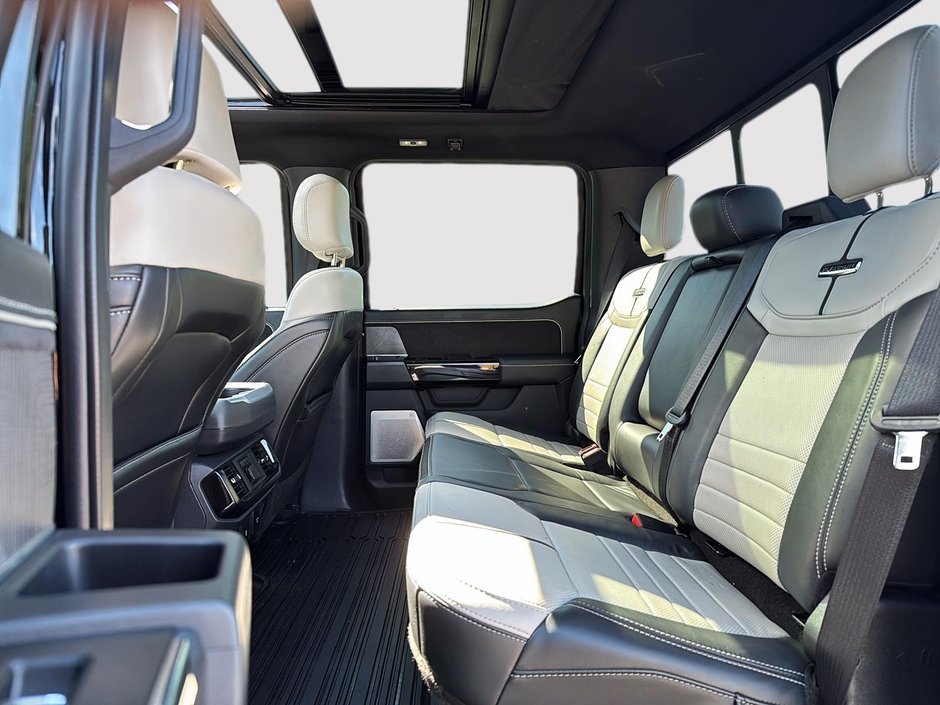Ford F-150 Lightning PLATINUM 2023-7