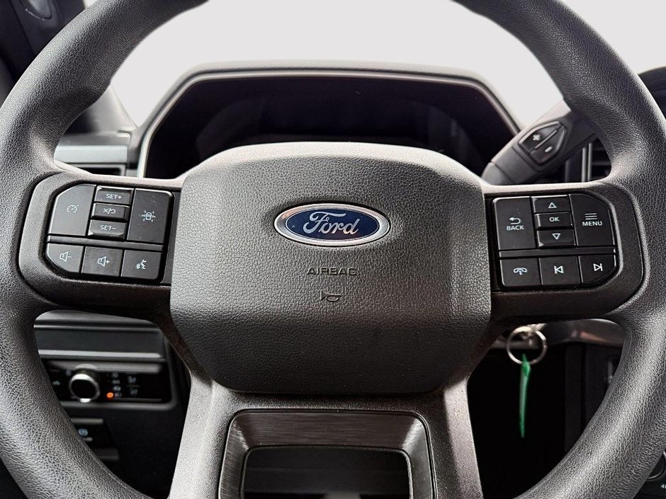 Ford F-150 XL STX 2023-12