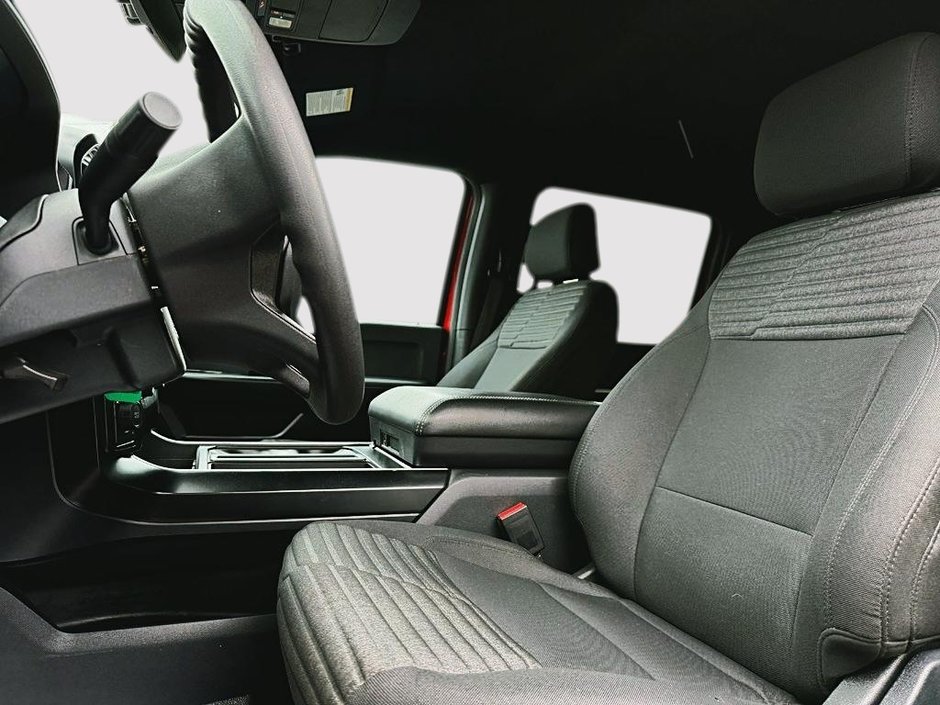 Ford F-150 XL STX 2023-7
