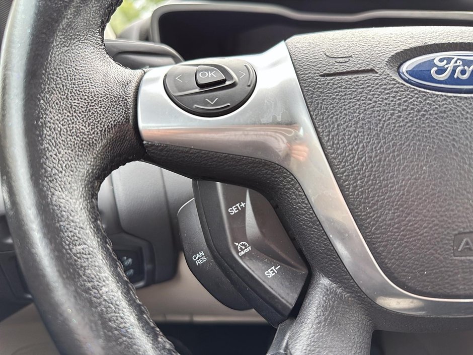 2016 Ford Focus electric BASE-14