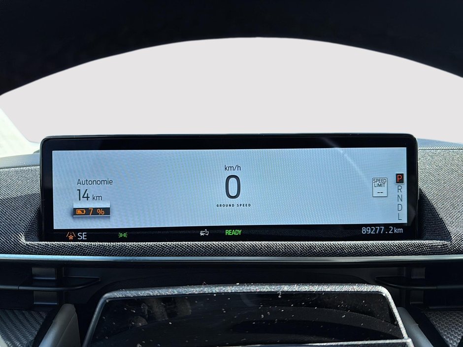 Ford Mustang Mach-E Premium 2021-16