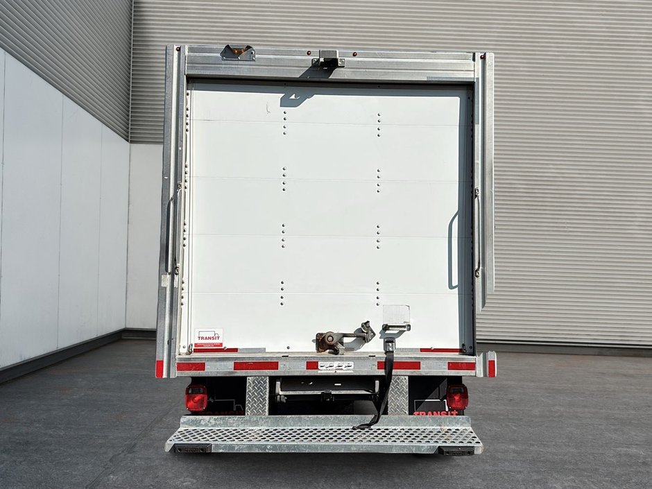 2023 Ford TRANSIT T-250 BASE-2