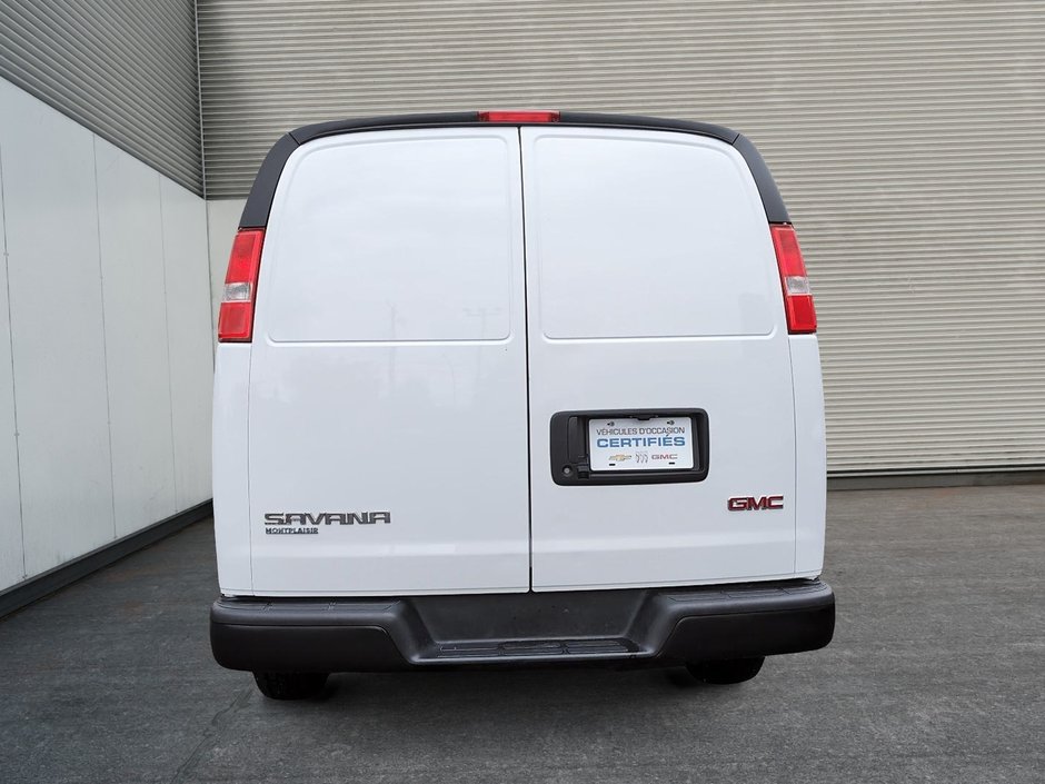 2024 GMC Savana Cargo Van-2