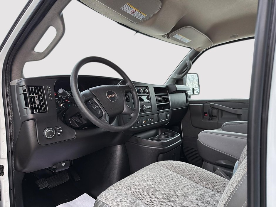 2025 GMC Savana Commercial Cutaway-9