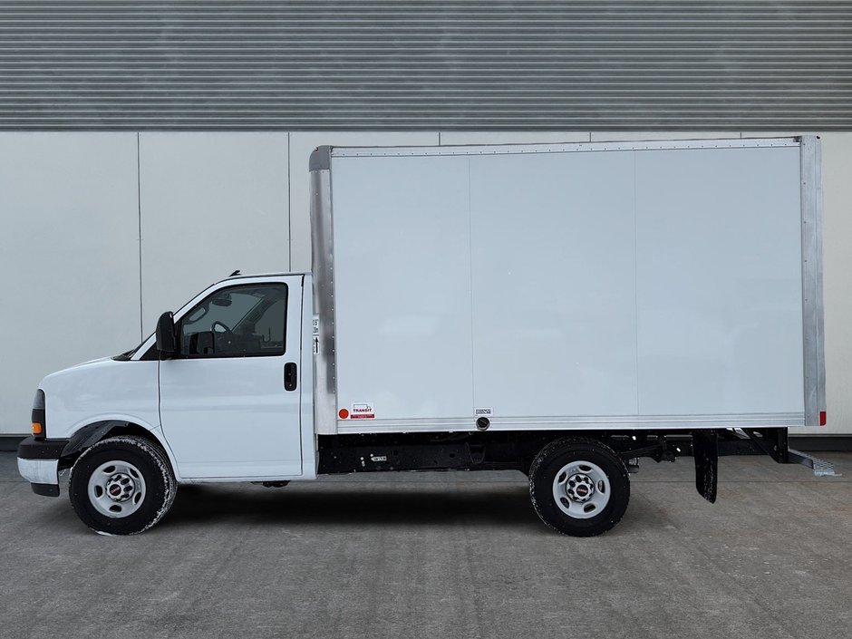 2025 GMC Savana Commercial Cutaway-4