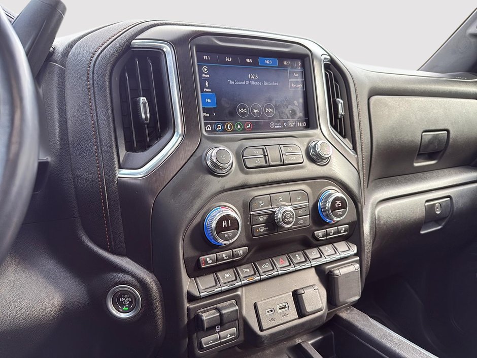 2022 GMC Sierra 1500 Limited AT4-16