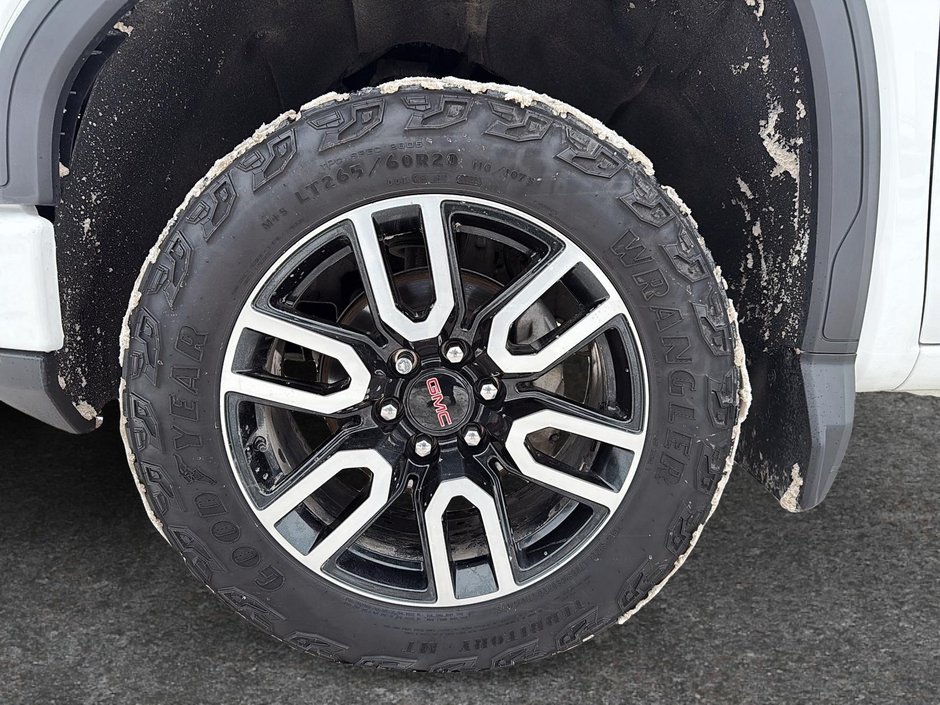 2022 GMC Sierra 1500 AT4-5