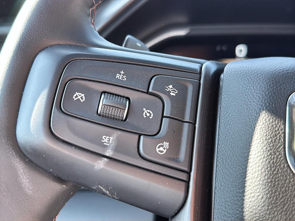 2023 GMC Sierra 1500 AT4-13