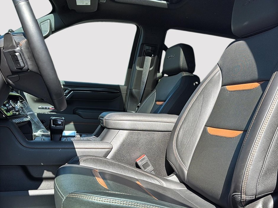 2023 GMC Sierra 1500 AT4-7