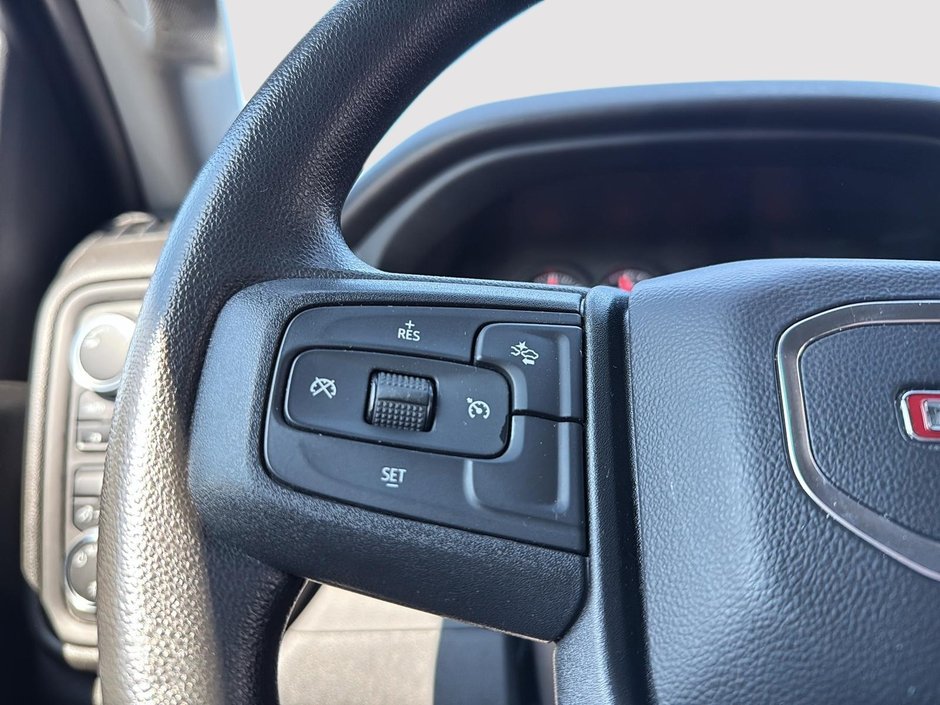 GMC Sierra 1500 Pro 2023-13