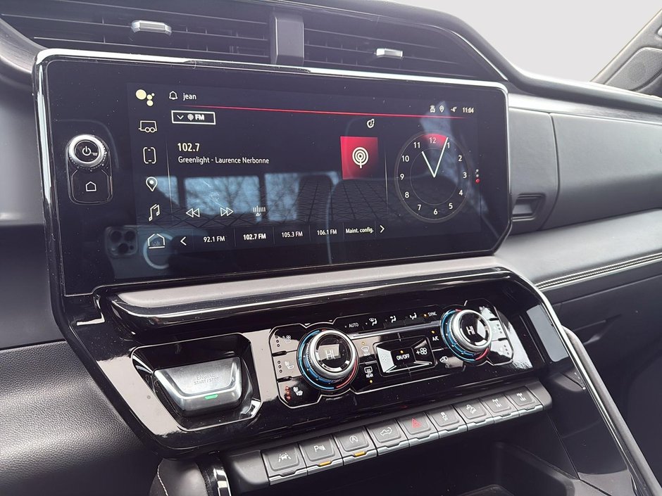 GMC Sierra 1500 AT4X 2023-16