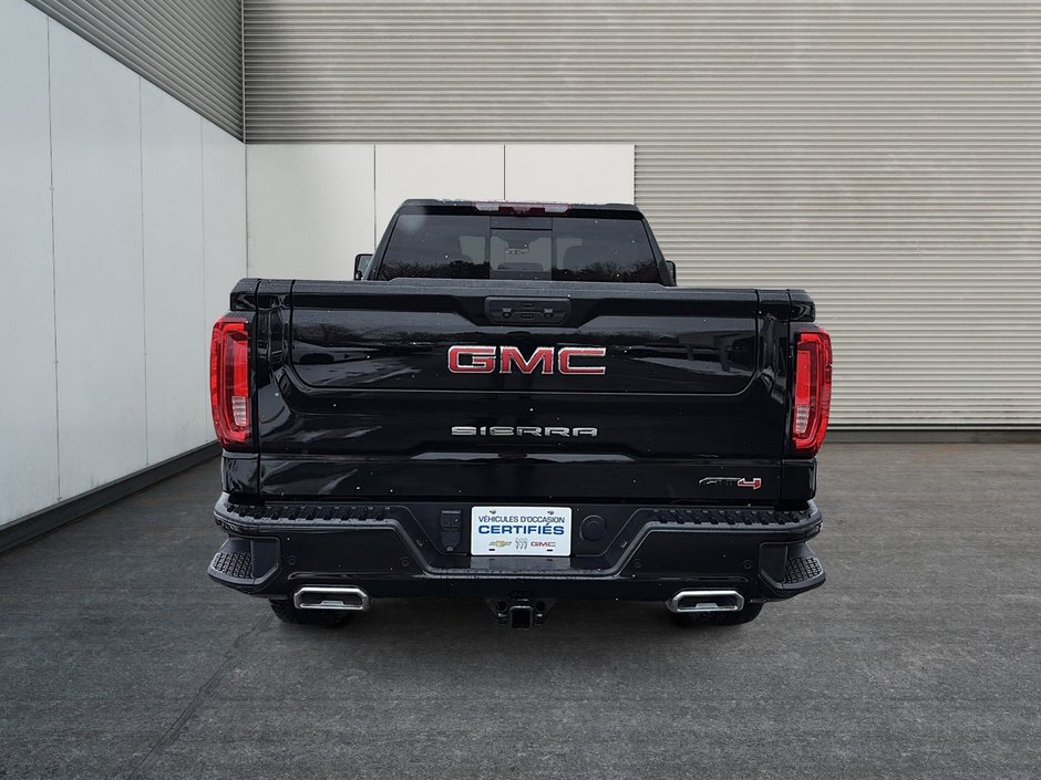 2023 GMC Sierra 1500 AT4-2