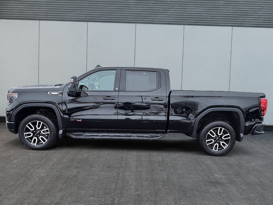 2023 GMC Sierra 1500 AT4-4