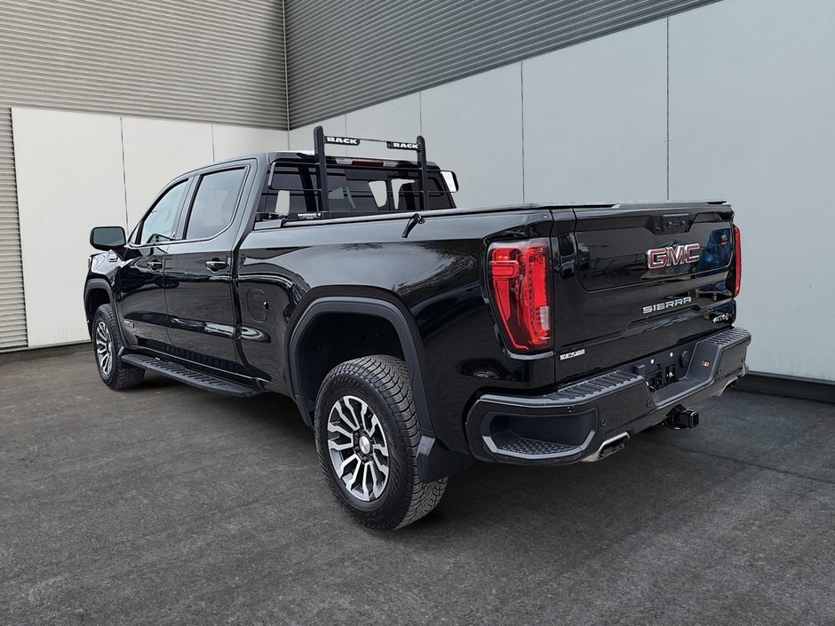 2023 GMC Sierra 1500 AT4-3