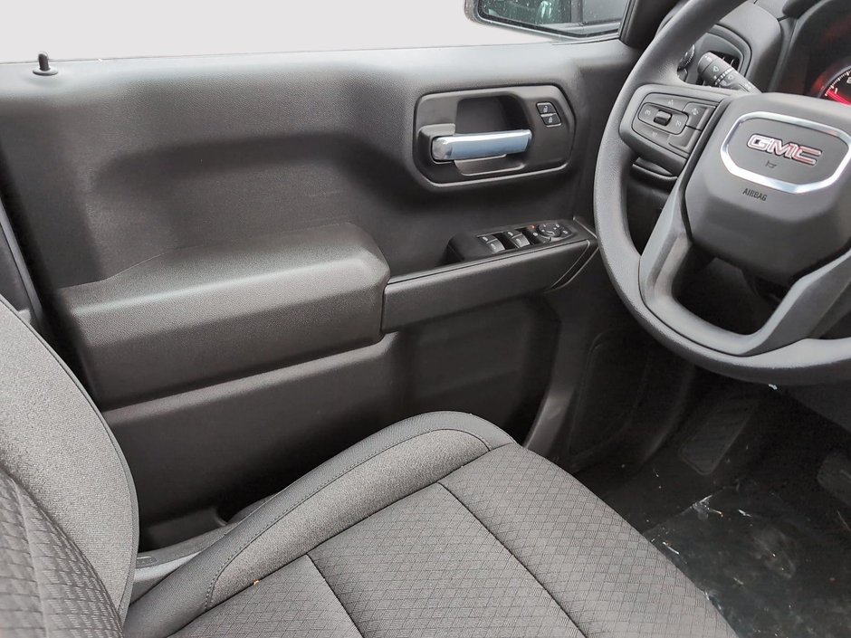 GMC Sierra 1500 PRO 2026-11