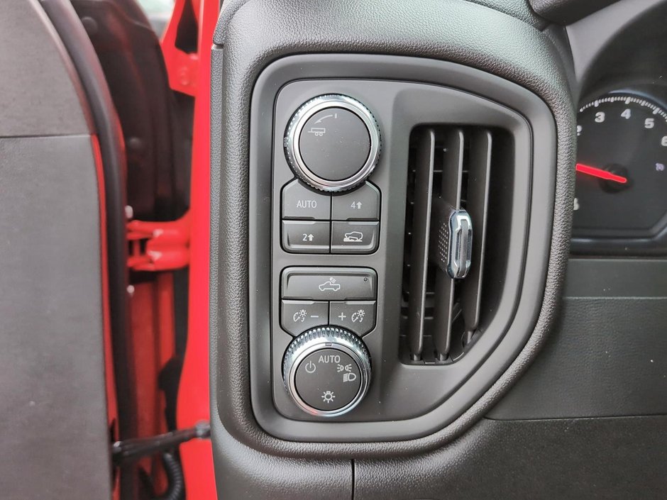 GMC Sierra 1500 PRO 2026-13