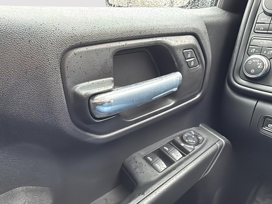 GMC Sierra 1500 PRO 2026-10