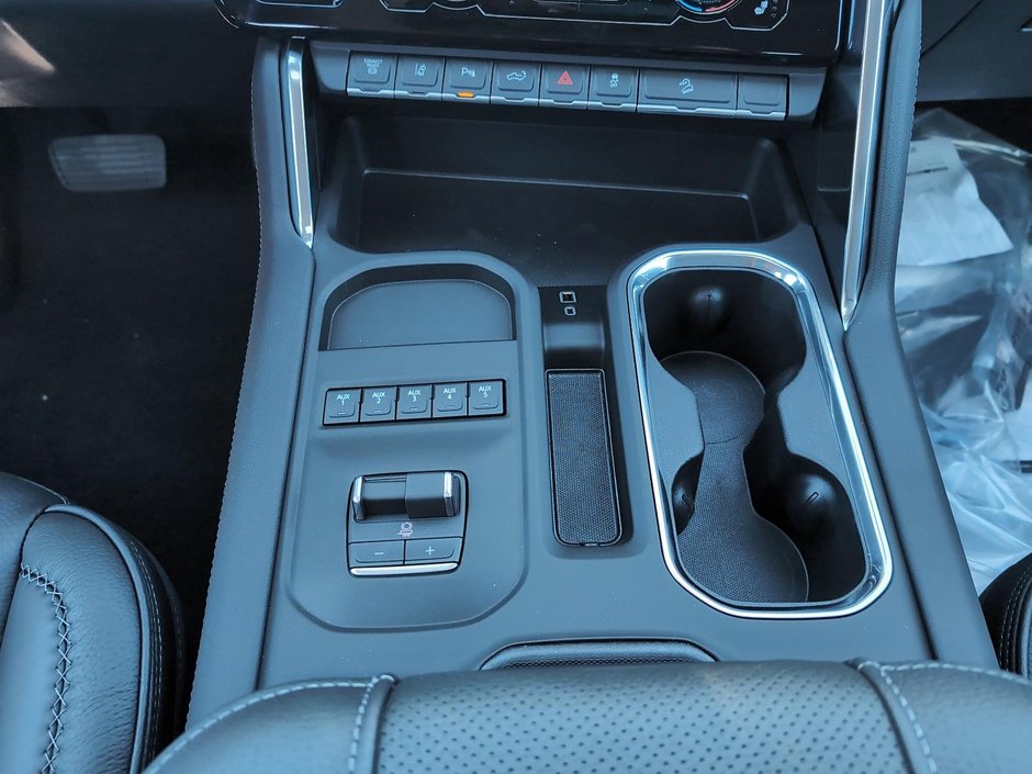 2025 GMC Sierra 2500 HD DENALI-11