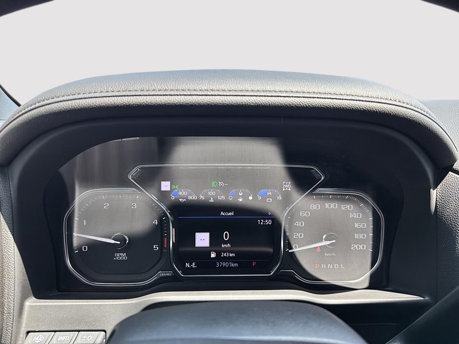 2023 GMC Sierra 2500HD AT4-15