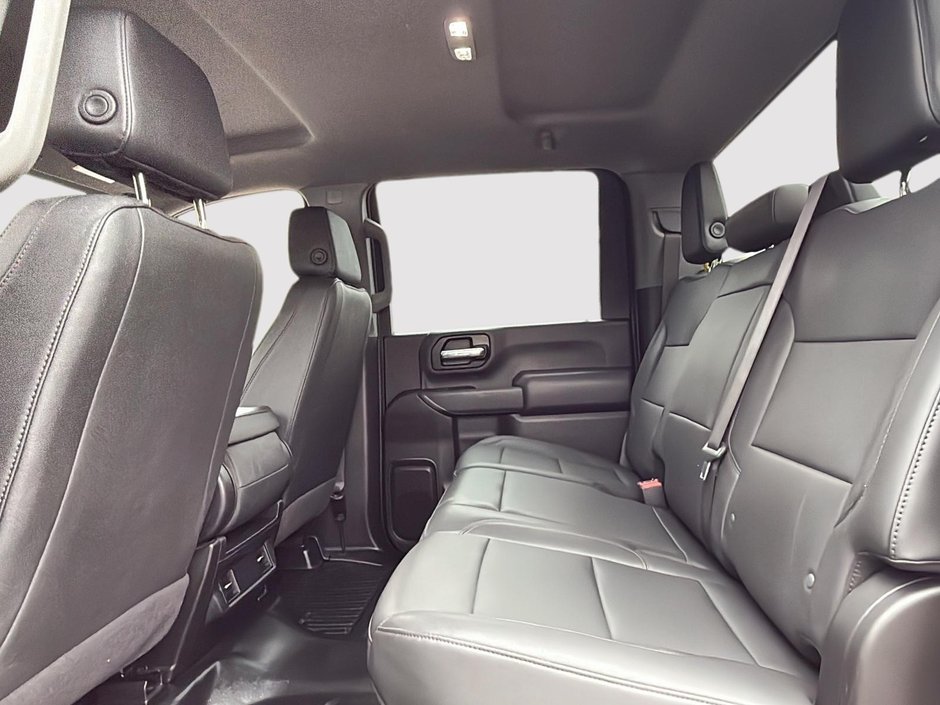 GMC Sierra 2500HD Pro 2024-8