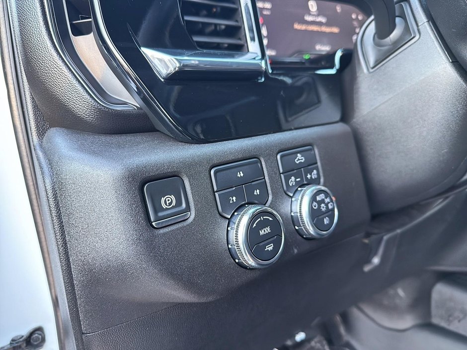 GMC Sierra 2500HD SLE 2025-11