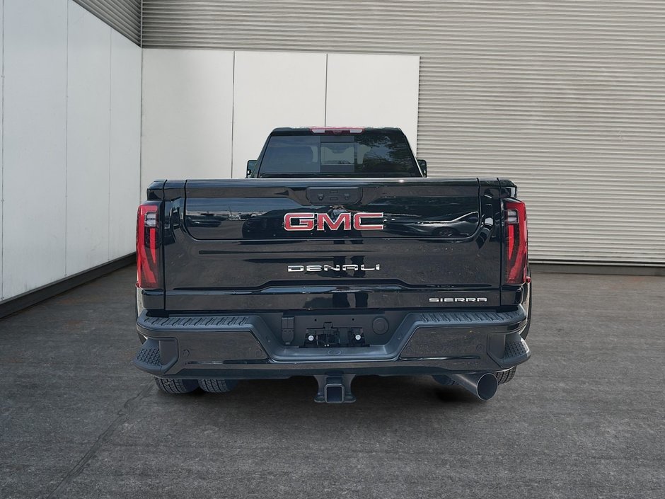 GMC Sierra 3500 HD DENALI DRW 2026-2
