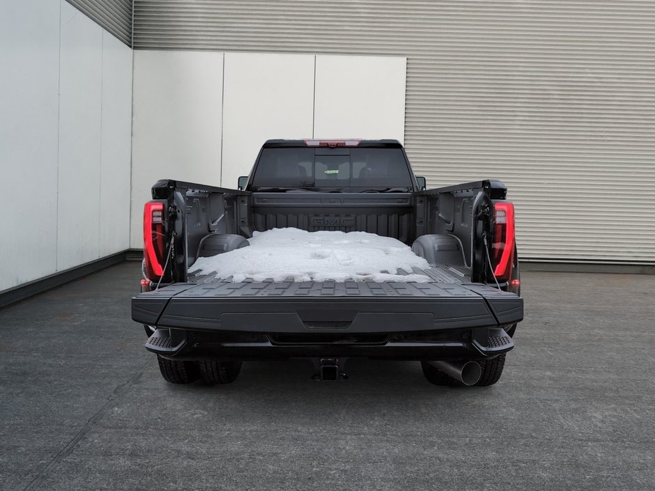 2026 GMC Sierra 3500 HD DENALI ULTIMATE DRW-13