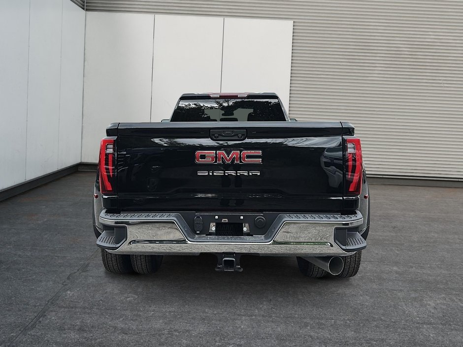 2026 GMC Sierra 3500 HD PRO DRW-2