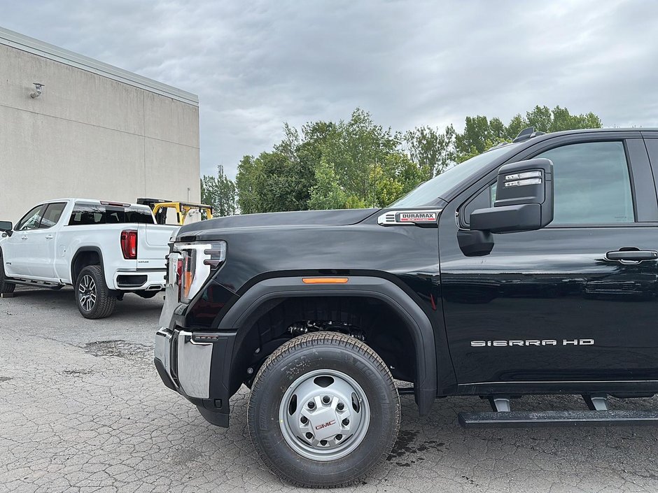 2026 GMC Sierra 3500 HD PRO DRW-5
