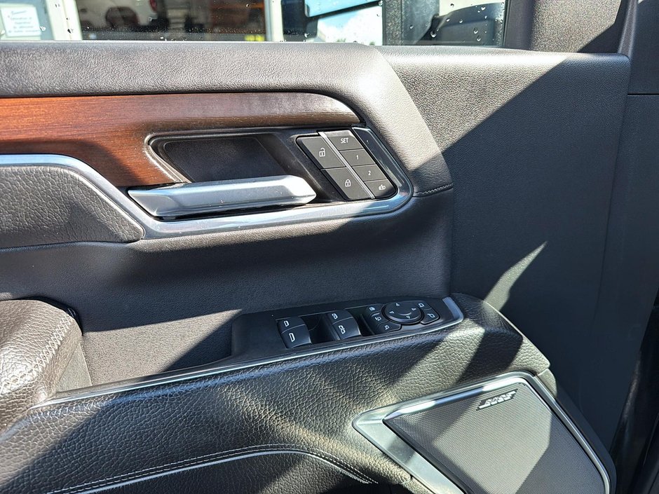 2024 GMC Sierra 3500HD Denali-10