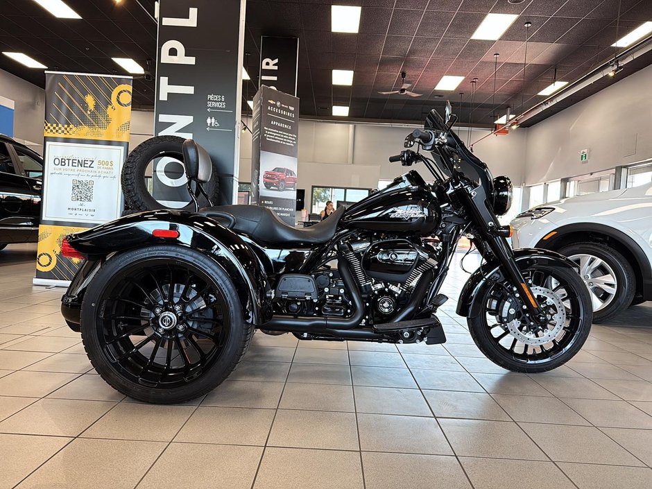 2023 Harley-Davidson Freewheeler FLTR-5