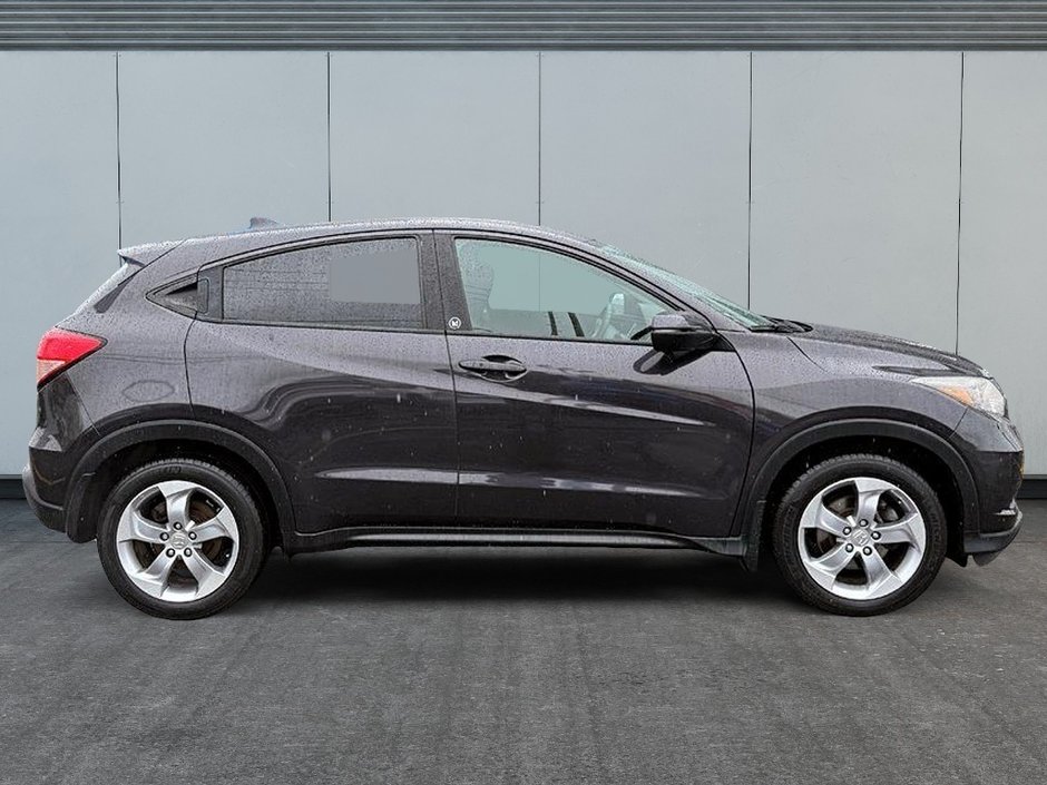 2017 Honda HR-V EX-2
