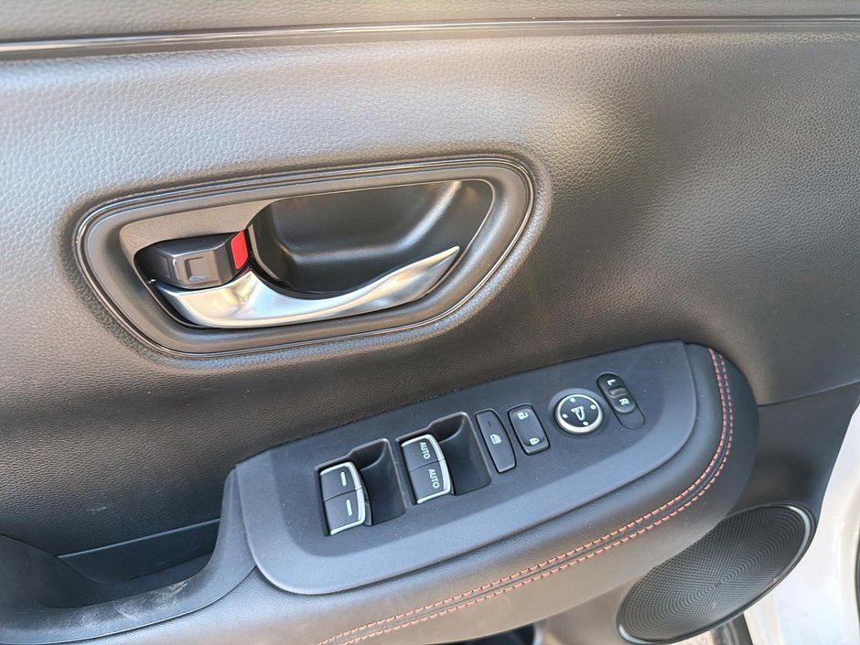 2025 Honda HR-V Sport-9
