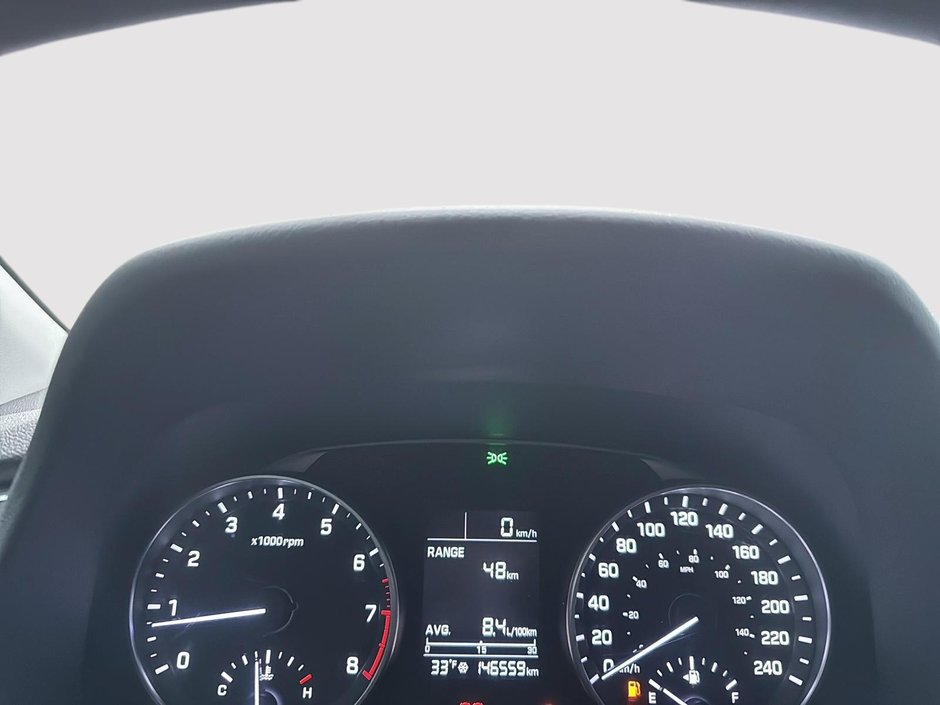 2017 Hyundai Elantra L-12