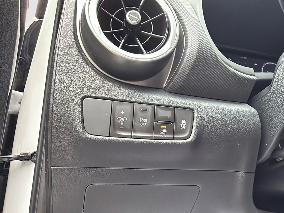 Hyundai Kona Electric Preferred 2022-11