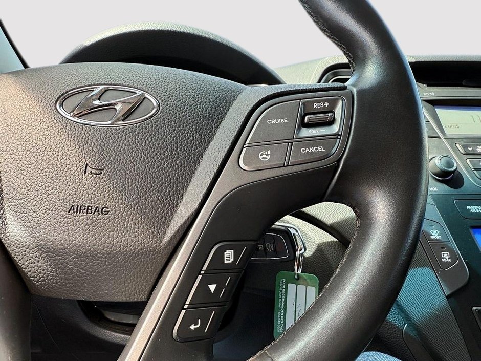 Hyundai Santa Fe Sport Premium 2015-14